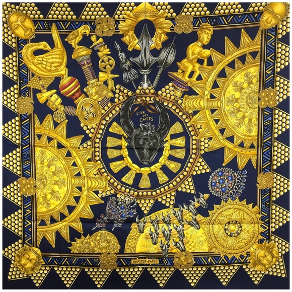 Hermès Scarf “L'or des Chefs” Navy & Gold 100% Silk Scarf ~ RARE! ~ Includes Box - Picture 4 of 16